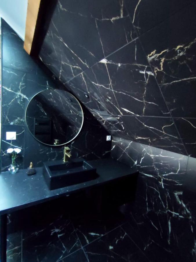 Love Room A Montargis Εξωτερικό φωτογραφία