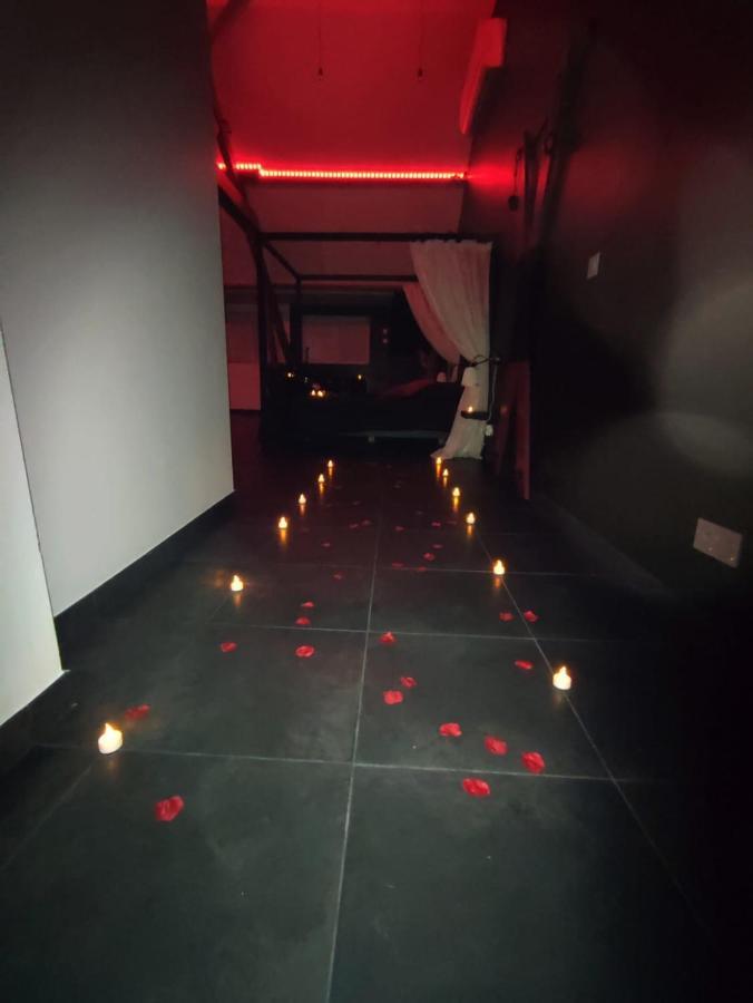 Love Room A Montargis Εξωτερικό φωτογραφία