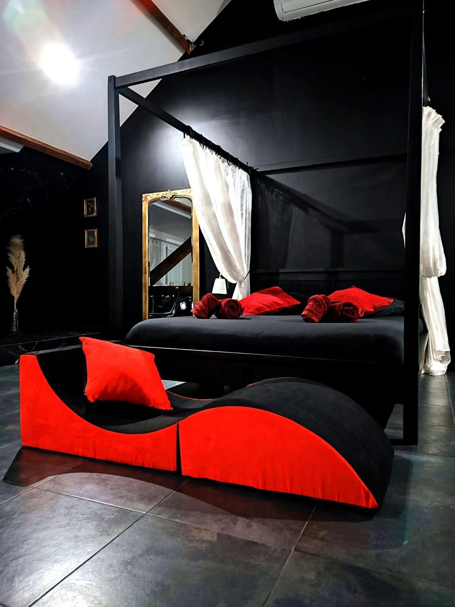 Love Room A Montargis Εξωτερικό φωτογραφία